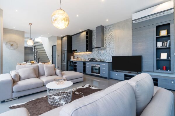 Homes with the Largest Docks in South London